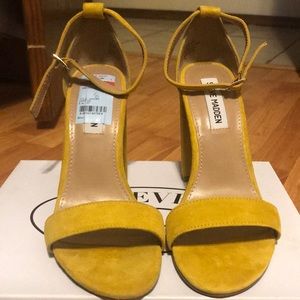 Steve Madden Carson Yellow suede